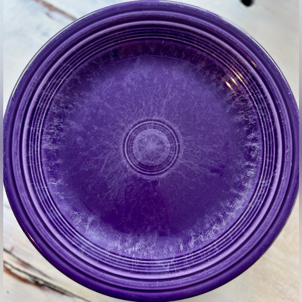 Vintage Fiestaware Dinner Plates Set of 8 in Mulberry